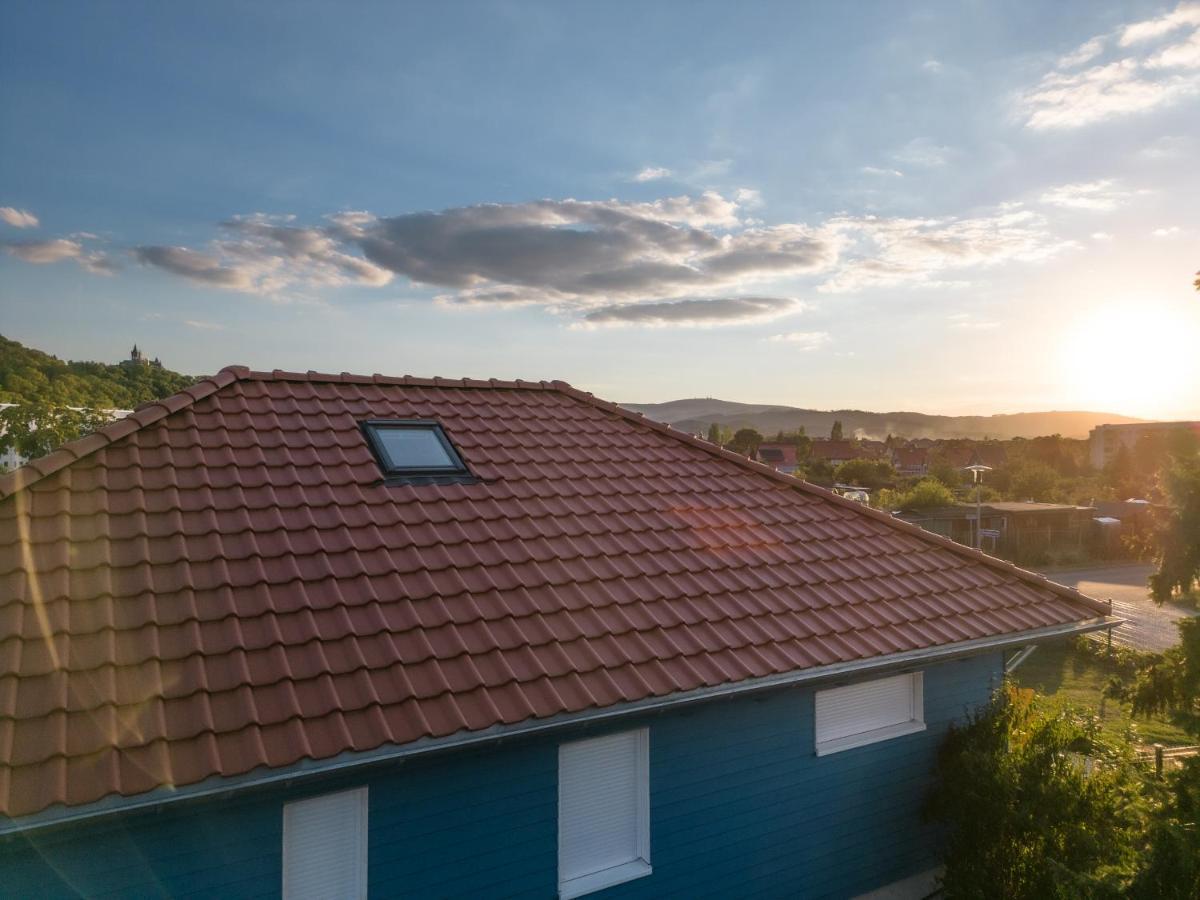 Blaues Ferienhaus ヴェルニゲローデ エクステリア 写真